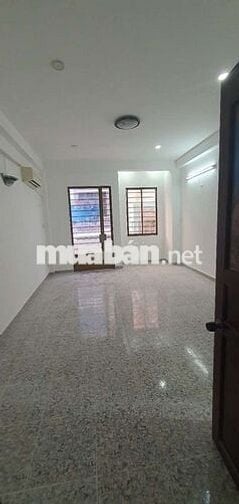 Cho thuê nhà mặt tiền cx lữ Gia, nhà mới sạch đẹp