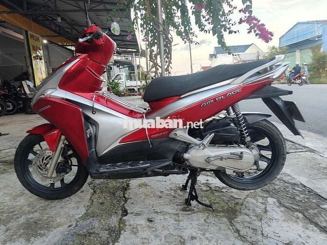 HONDA AIRBLADE FI NGUYÊN ZIN BAO ÊM