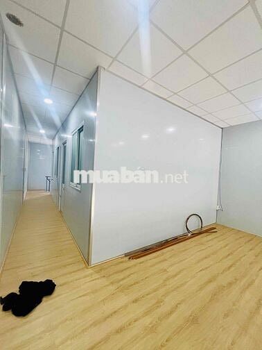 Nhà Trệt Trống Xuốt DT 150m2 Hợp Kho Hàng Ở KD Online Hẻm 5 Tấn