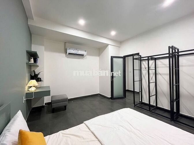STUDIO 1PN 1PK 60M2 FULL NỘI THẤT NGUYỄN KIỆM SÁT VÁCH BỆNH VIỆN 175
