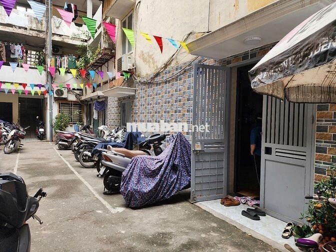 🌷 🌷 #G TẬP THỂ TẦNG 1 - TRUNG TÂM #ĐỐNG #ĐA - SIÊU THOÁNG- DÂN TRÍ CAO