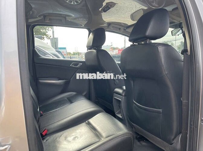 Mazda BT 50 2016 2.2L 4x2 AT - chất xe đẹp
