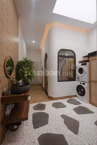 Căn nhà dễ thương - Ở thì thích, cho thuê thì lời, xe hơi vô tận cổng