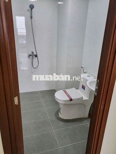 (7258) iris Tower: 2pn, 2WC,pk, bao sổ hồng: 1,695 tỷ