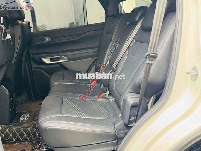 Xe Ford Everest Titanium 2.0L 4x2 AT 2023