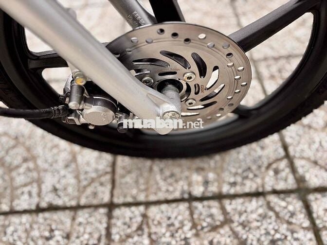 Future Led 2022 bản xanh đen,xe đẹp đi lướt 4000km