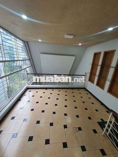 Nhà full nội thất, hẻm xe hơi thích hợp làm VPCT gia đình ở Kd OL