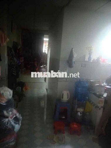 cho thuê dt 4x12 -dứơi -1p trên lửng -1p -2wc diện nước sạch hẽm 6m th