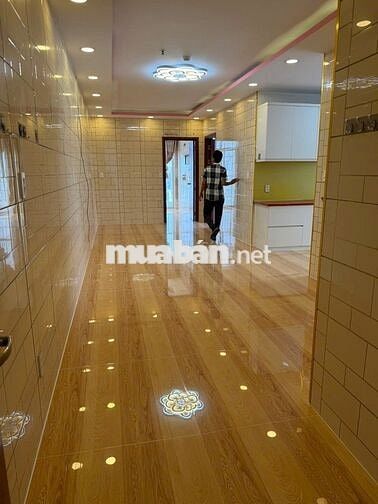 Cần bán căn hộ chung cư Cao Ốc Bình Đông Xanh 557