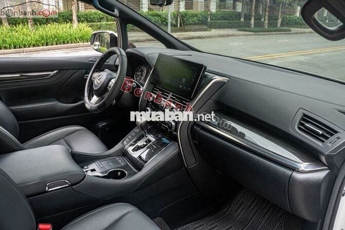 Xe Lexus LM 350 2022 - 5 Tỷ 850 Triệu