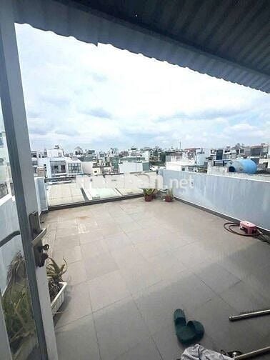 Cho thuê nguyên căn trống rộng rãi, 4pn 3wc, hxh, Đs 2 P16 Gò vấp