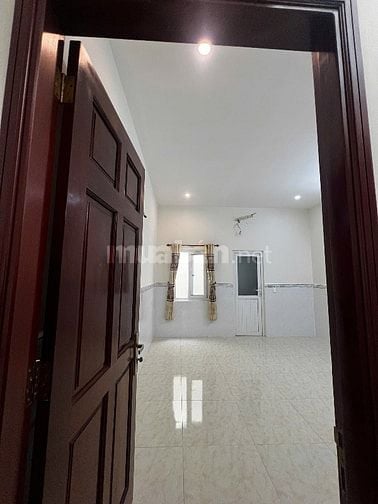 Bán nhà đường Tây Lân, P. BTĐ A, Q. Bình Tân 4x13m. 5 tầng. Giá 6,3tỷ