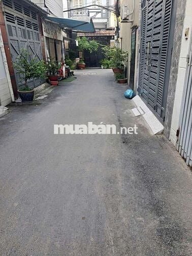 Cho thuê nguyên căn trống rộng rãi, 4pn 3wc, hxh, Đs 2 P16 Gò vấp