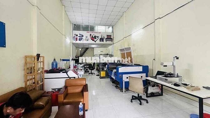 NHÀ ĐƯỜNG 10M TẢI THÔNG  SÁT MT LÊ THỊ RIÊNG QUẬN 12 - 5x19M - 7,4 TỶ