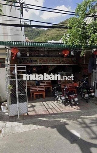 Nhà 2 mặt tiền đường Dương Hiến Quyền 165,9m