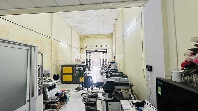 NHÀ ĐƯỜNG 10M TẢI THÔNG  SÁT MT LÊ THỊ RIÊNG QUẬN 12 - 5x19M - 7,4 TỶ