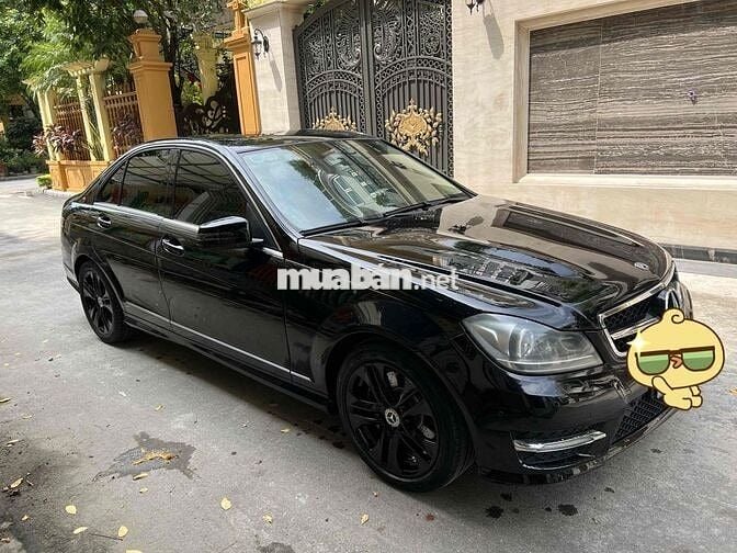 Mercedes Benz C Class 2011 C300 AMG