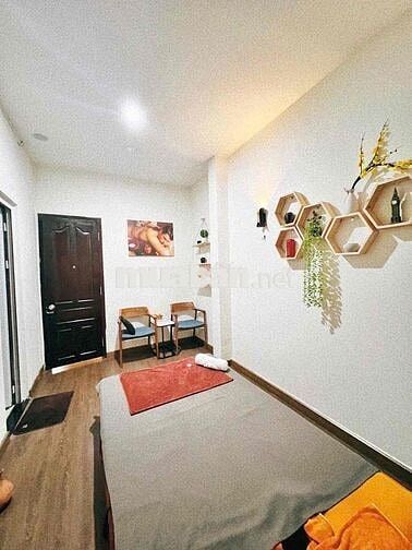 NHÀ BIỆT THỰ HẺM XE TĂNG GIÁ TỐT Ở Q10