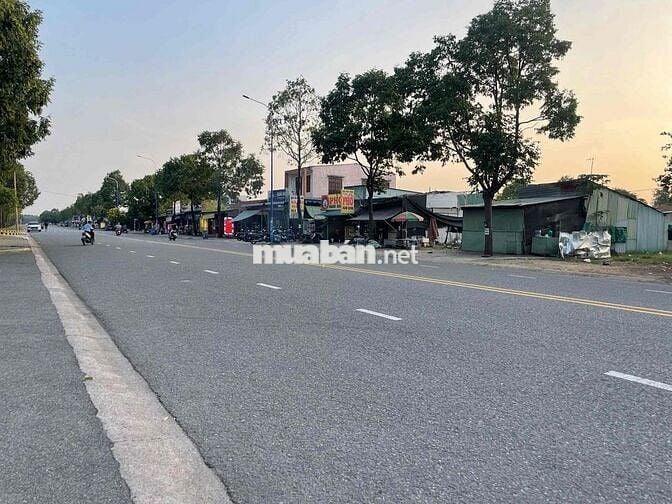 Bán Gấp Đất Phường Thới Hòa Bến Cát 10x30m (300m² full thổ)