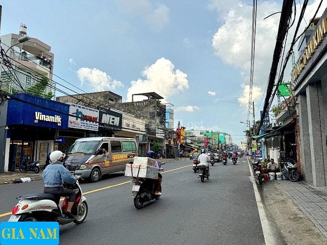 BÁN NHÀ MẶT TIỀN : 940 HẬU GIANG - P. 12 - Q. 6 - TPHCM.