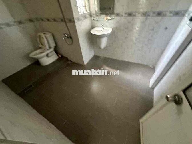 Nhà Mới Đẹp HXH Đường Tuệ Tĩnh , DT: 4x13m, 2lầu 4PN