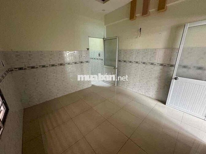 Nhà Mới Đẹp HXH Đường Tuệ Tĩnh , DT: 4x13m, 2lầu 4PN