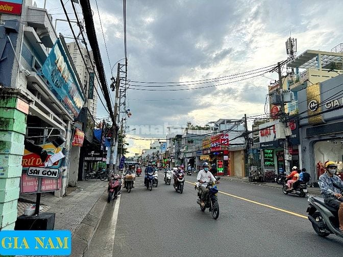 BÁN NHÀ MẶT TIỀN : 940 HẬU GIANG - P. 12 - Q. 6 - TPHCM.