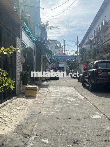 nhà 2 lầu nở hậu 5,5x 15 hẻm 6 m 1/ nguyễn thi đăng. TTH Q12