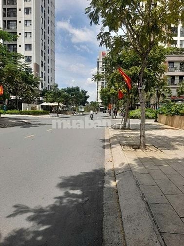 Bán nhà riêng Thạnh Xuân, 4 tầng, gần KDC Điền Thuần Star Hills Q12