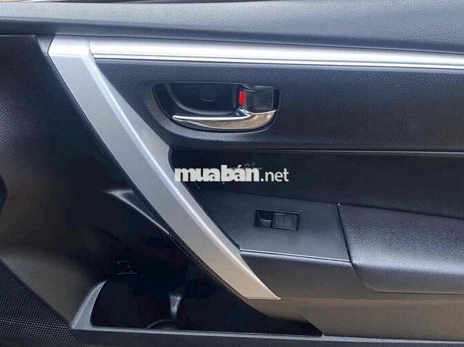 Toyota Corolla Altis 2018 2.0 V ko lỗi fun đồ chơi