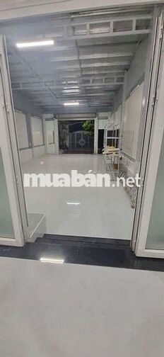 KHO DIỆN TÍCH 8*26, TRỆT LẦU, 3PN, 4WC, ĐƯỜNG XE TẢI