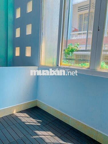 Bán nhà hẻm xe hơi CMT8, Tân Bình. 2tầng đẹp, giá chỉ 6,2 tỷ