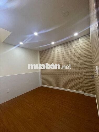 Bán nhà riêng tại Trần Văn Quang, Tân Bình, 6tỷ, 42 m2, giá tốt!