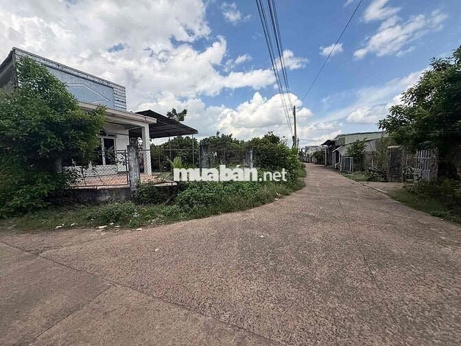 đất nền thổ cư sổ riêng , khu bàn cờ , dân cư phát triển gần quốc lộ