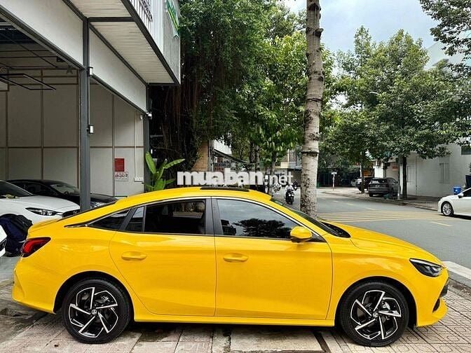 MG MG5 2022 Luxury - 31000 km