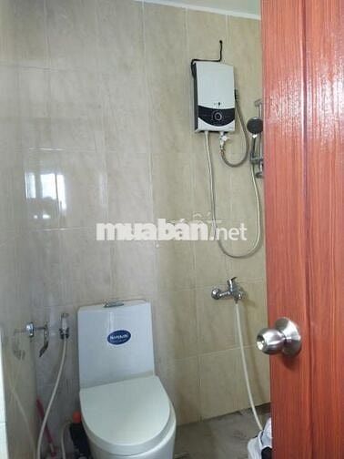 Bán căn hộ Harmona - 100m2, 3PN, 2WC, 5.6 tỷ - chính chủ, kèm nội thất