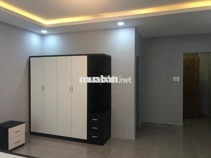 Bán nhà đường Nơ Trang Long, Bình Thạnh, nhà sạch đẹp, đầy đủ nội thất