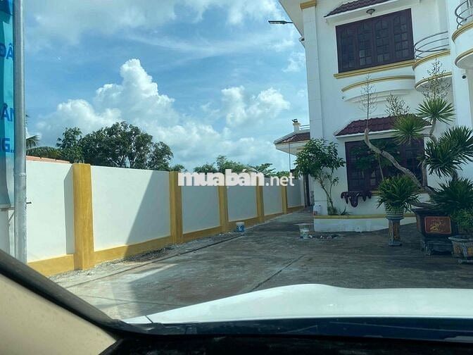 biệt thự 3 mặt tiền quốc lộ 1A dt 3214m2  xã mới Xuân Hoà