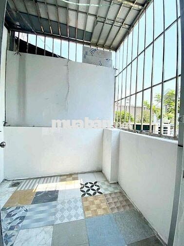 Phòng trọ 35m2 gần sân bay đường Cộng Hoà, Tân Bình