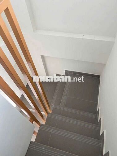 CHO THUÊ CĂN HỘ thương mại tầng trệt chung cư NL 2 -
gốc 2 mặt tiền