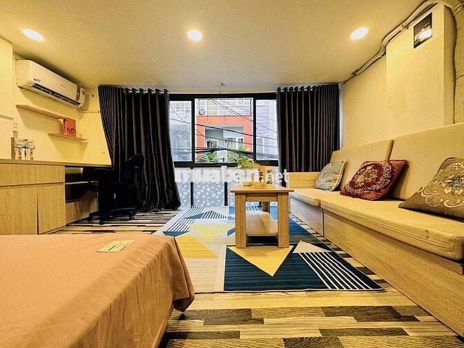 Cho thuê phòng trọ 2 Phòng ngủ ngay Etown Cộng Hoà_Vincom QTB