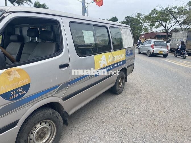 Toyota Hiace 2004 Van 3 chỗ - 30000 km