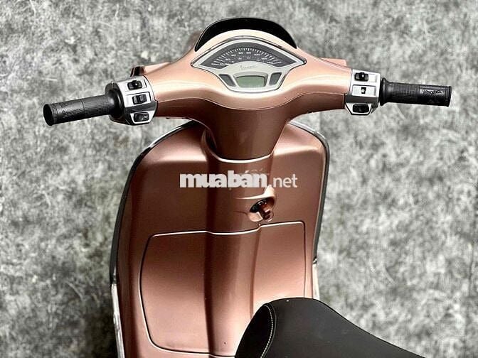 Vespa Đèn Vuông Led bstp ngay 1 đời chủ