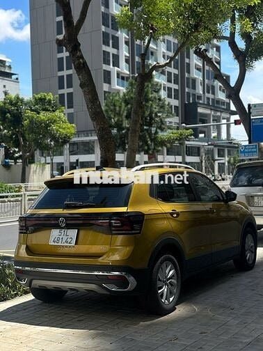 Volkswagen T-Cross xe một chủ XHĐ cho vay 27495 km