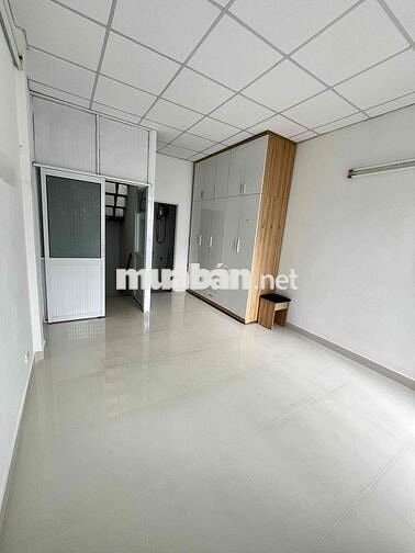 CHO THUÊ NHÀ 1 TRỆT 2 LẦU - 2PN 2WC 1PK - GẦN PHAN VĂN TRỊ - HẺM Ô TÔ