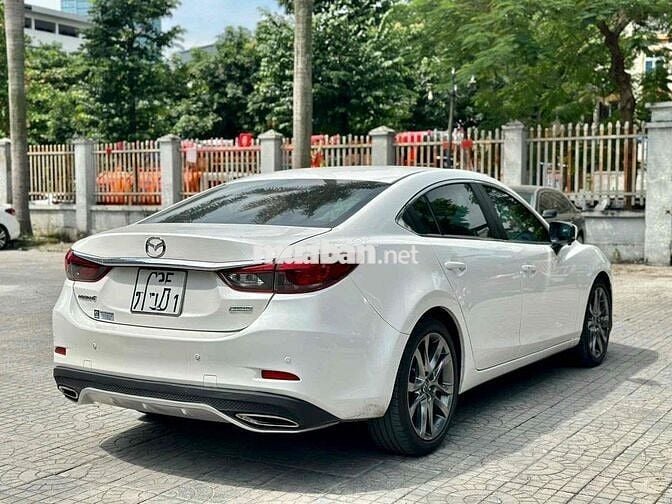 Mazda 6 2017 2.0 Premium - 70000 km