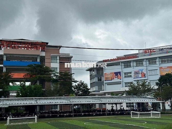 cho thuê lại mặt bằng cặp căn tin Cao đẳng  FPT giá sốc 💥💥