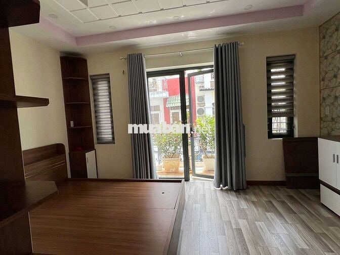 🏠 Chính chủ cho thuê nhà nguyên căn – Huỳnh Tấn Phát, Q7