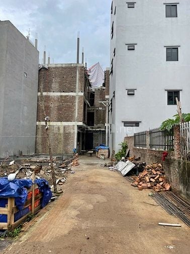 Cần bán nhiều bất động sản ở ngõ 195, phường Phúc Lợi , Long Biên,HN