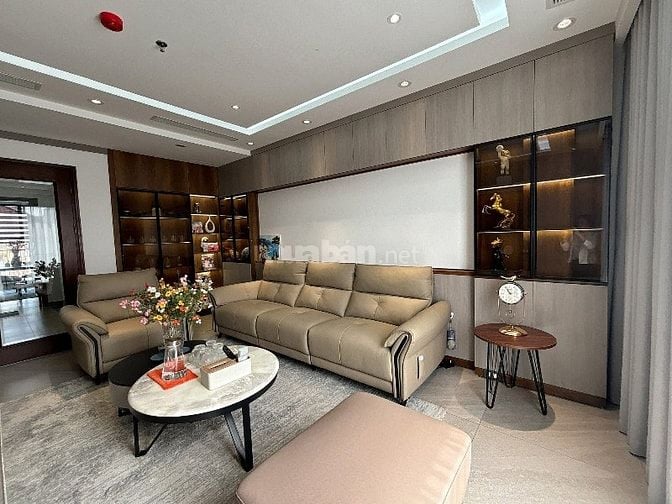 Siêu phẩm 7 tầng thang máy Hoàng Quốc Việt, tầm nhìn mới, đẳng cấp5sao Siêu phẩm 7 tầng thang máy Hoàng Quốc Việt, tầm nhìn mới, đẳng cấp5sao
